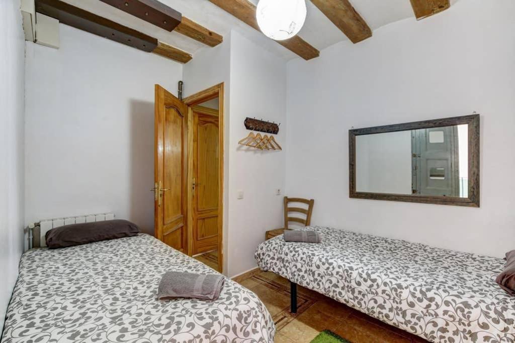 7 Pax Montserrat Ramblas Barcelona Βαρκελώνη Εξωτερικό φωτογραφία