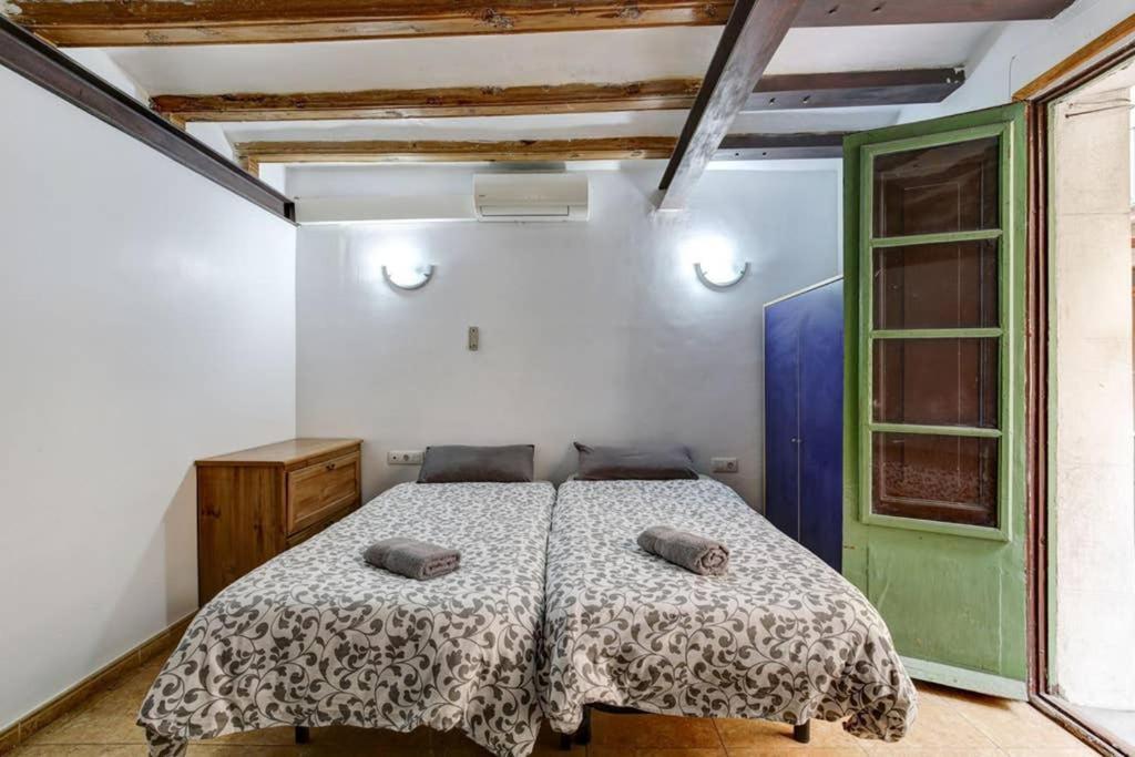 7 Pax Montserrat Ramblas Barcelona Βαρκελώνη Εξωτερικό φωτογραφία